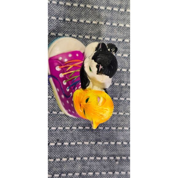 1990s Lisa Frank "Kittens in a Sneaker" PVC figurine - Picture 2 of 10